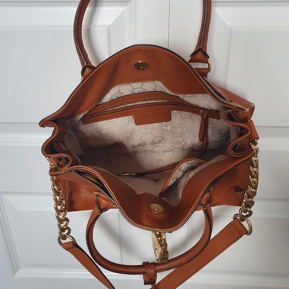 Michael Kors Hamilton Saffiano Medium Satchel - with dust bag (EUC) - Picture 3 of 5